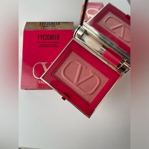 Valentino Eye2Cheek Blush & Eyeshadow in 04 Sweet Rebel